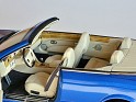 1:18 Minichamps Bentley Azure 2006 Blue. Uploaded by Ricardo